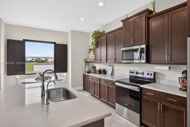 5691 Bristlecone Commoms, Westlake, FL 33470