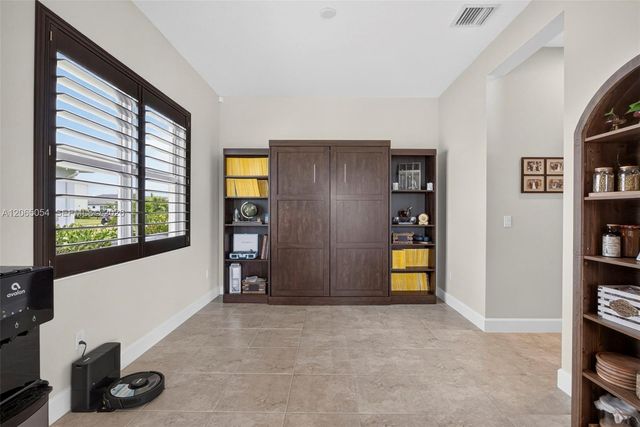 5691 Bristlecone Commoms, Westlake, FL 33470