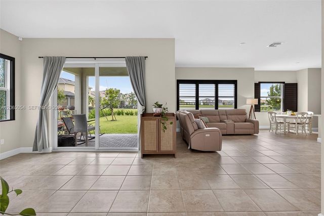 5691 Bristlecone Commoms, Westlake, FL 33470