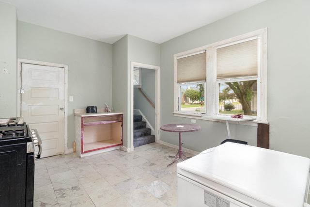 1430 Penn Avenue N, Minneapolis, MN 55411