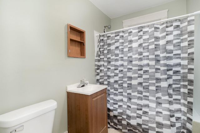 1430 Penn Avenue N, Minneapolis, MN 55411