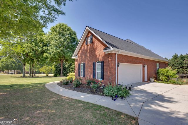 135 Rose Creek Drive, Covington, GA 30014