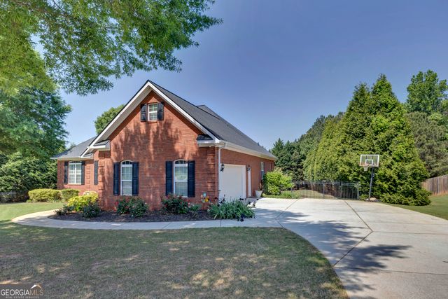 135 Rose Creek Drive, Covington, GA 30014