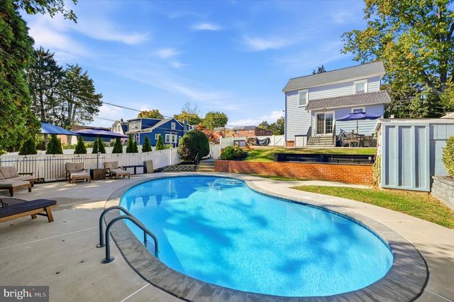 200 N SYLVANIA AVE, Jenkintown, PA 19046