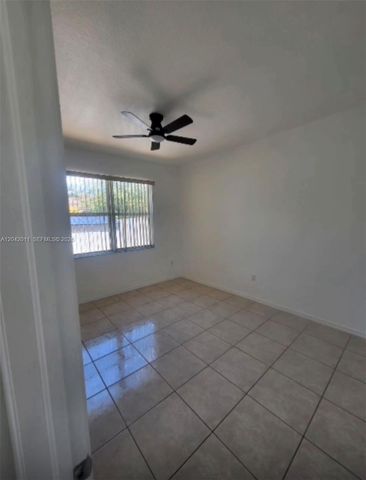 23752 SW 110th Avenue, Homestead, FL 33032