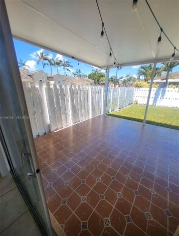23752 SW 110th Avenue, Homestead, FL 33032