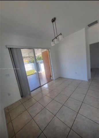 23752 SW 110th Avenue, Homestead, FL 33032