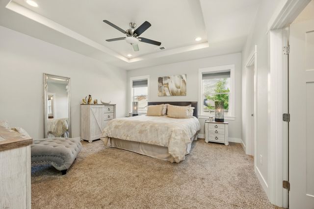 4833 Hathaway Drive, Medford, OR 97504