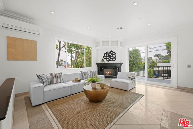 3959 Tropical Drive, Studio City (los Angeles), CA 91604