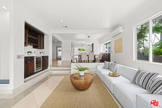 3959 Tropical Drive, Studio City (los Angeles), CA 91604