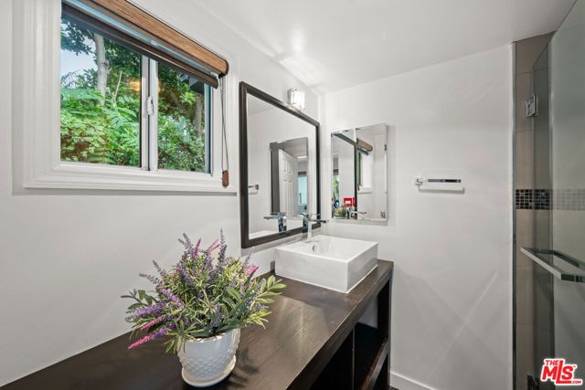 3959 Tropical Drive, Studio City (los Angeles), CA 91604