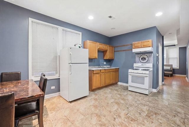 4505 S Fairfield Avenue, Chicago, IL 60632