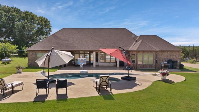 11360 County Road 1015, Crowley, TX 76036