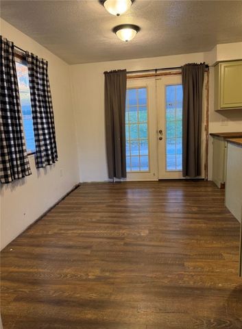 464 State Route 1027, Boggs Twp, PA 16201