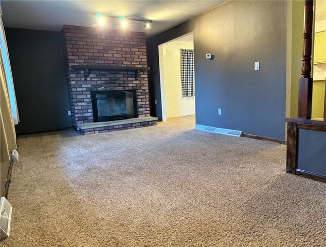 464 State Route 1027, Boggs Twp, PA 16201