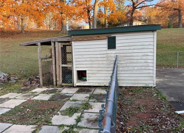 464 State Route 1027, Boggs Twp, PA 16201