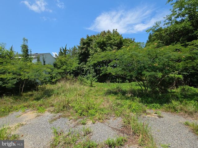 53 NEW ENGLAND CROSS RD, Bridgeton, NJ 08302