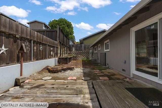 455 W M St, Benicia, CA 94510