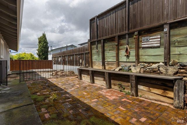 455 W M St, Benicia, CA 94510