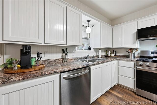 3042 State Hwy 48, Mannford, OK 74044