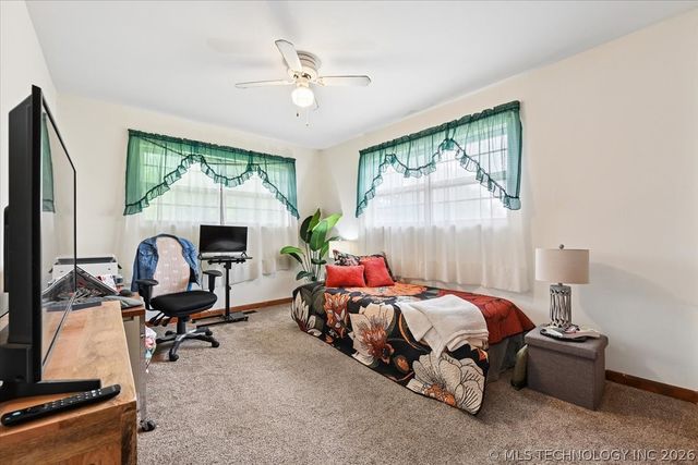 3042 State Hwy 48, Mannford, OK 74044