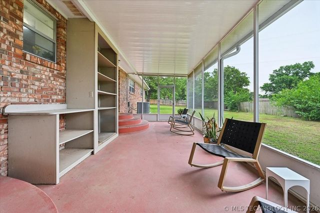 3042 State Hwy 48, Mannford, OK 74044