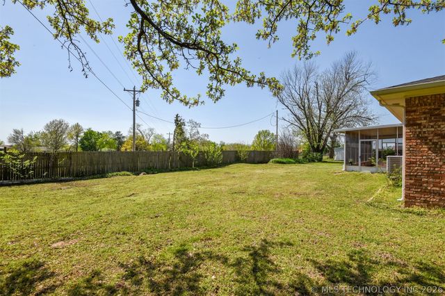 3042 State Hwy 48, Mannford, OK 74044