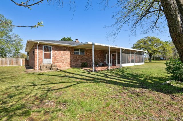 3042 State Hwy 48, Mannford, OK 74044