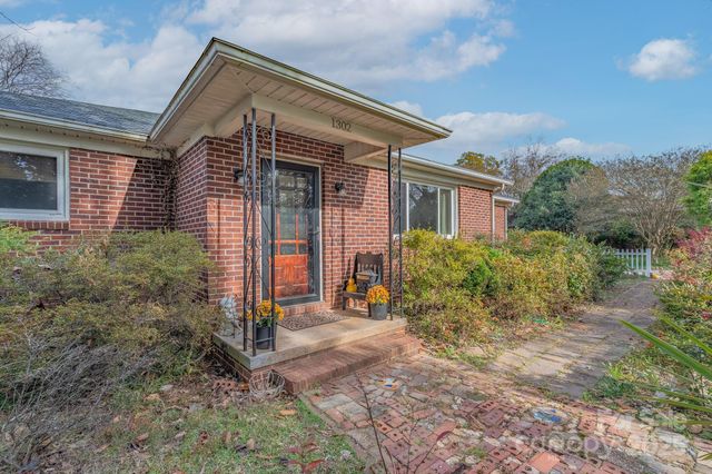 1302 Winthrop Drive, Rock Hill, SC 29732
