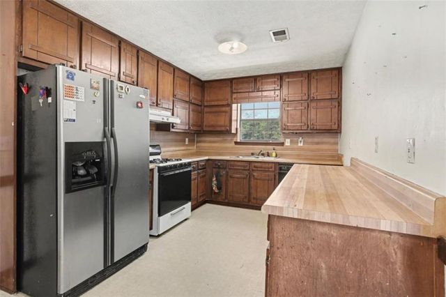 120 Carriage Circle, Stockbridge, GA 30281