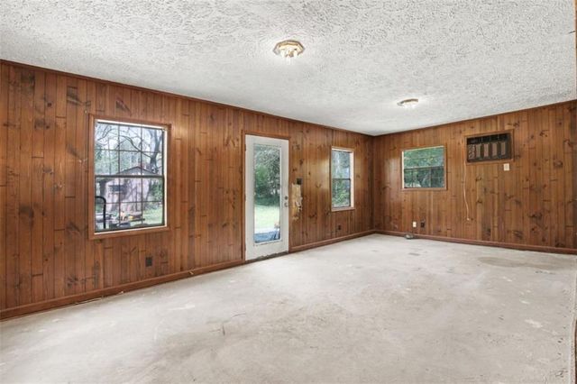 120 Carriage Circle, Stockbridge, GA 30281