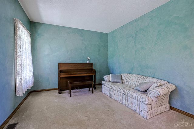 2776 London Ridge Trail, Hamilton, OH 45013