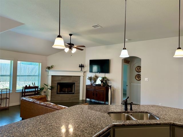 4228 Ambergate Drive, Fort Worth, TX 76036