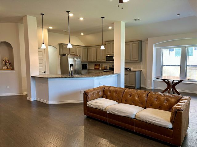 4228 Ambergate Drive, Fort Worth, TX 76036