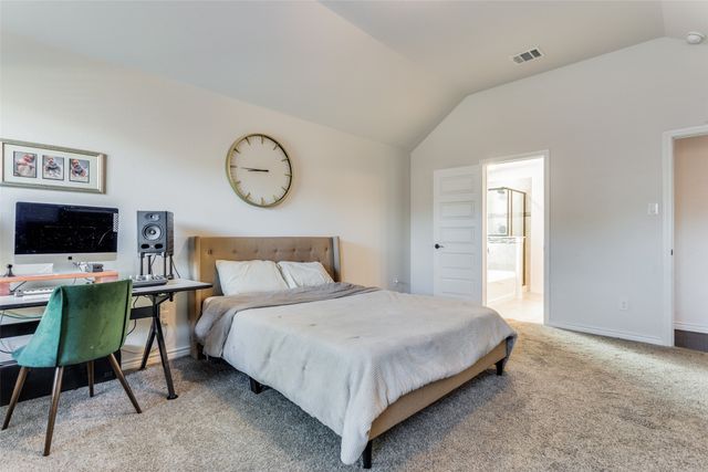 4228 Ambergate Drive, Fort Worth, TX 76036