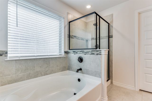 4228 Ambergate Drive, Fort Worth, TX 76036