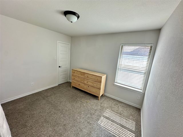 4228 Ambergate Drive, Fort Worth, TX 76036