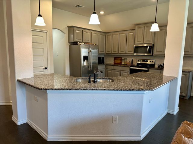 4228 Ambergate Drive, Fort Worth, TX 76036