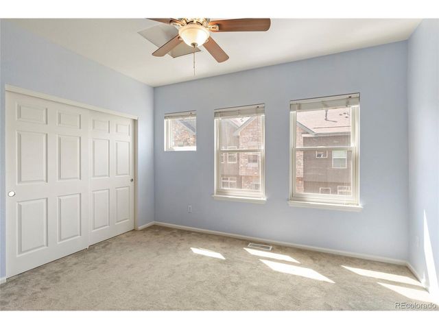 18727 E Yale Cir D, Aurora, CO 80013