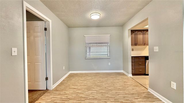 2744 MIDDLE STREET, Orlando, FL 32807