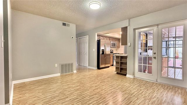 2744 MIDDLE STREET, Orlando, FL 32807