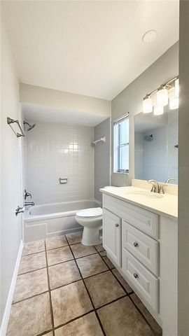 2744 MIDDLE STREET, Orlando, FL 32807