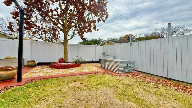 2744 MIDDLE STREET, Orlando, FL 32807