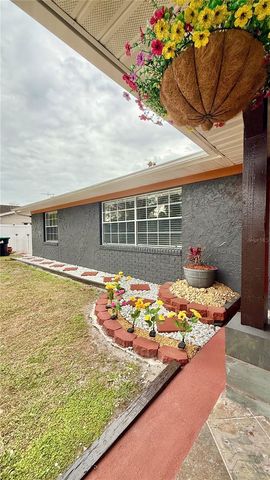 2744 MIDDLE STREET, Orlando, FL 32807