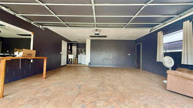 2744 MIDDLE STREET, Orlando, FL 32807