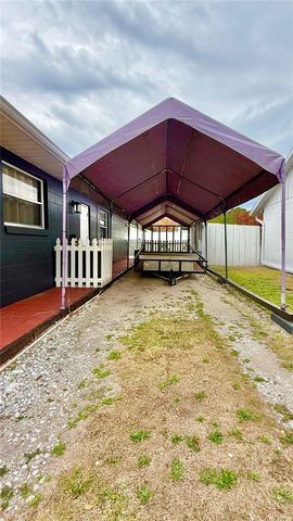 2744 MIDDLE STREET, Orlando, FL 32807