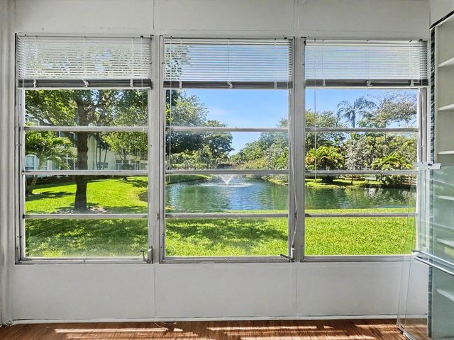 5171 W Oakland Park Boulevard 110, Lauderdale Lakes, FL 33313