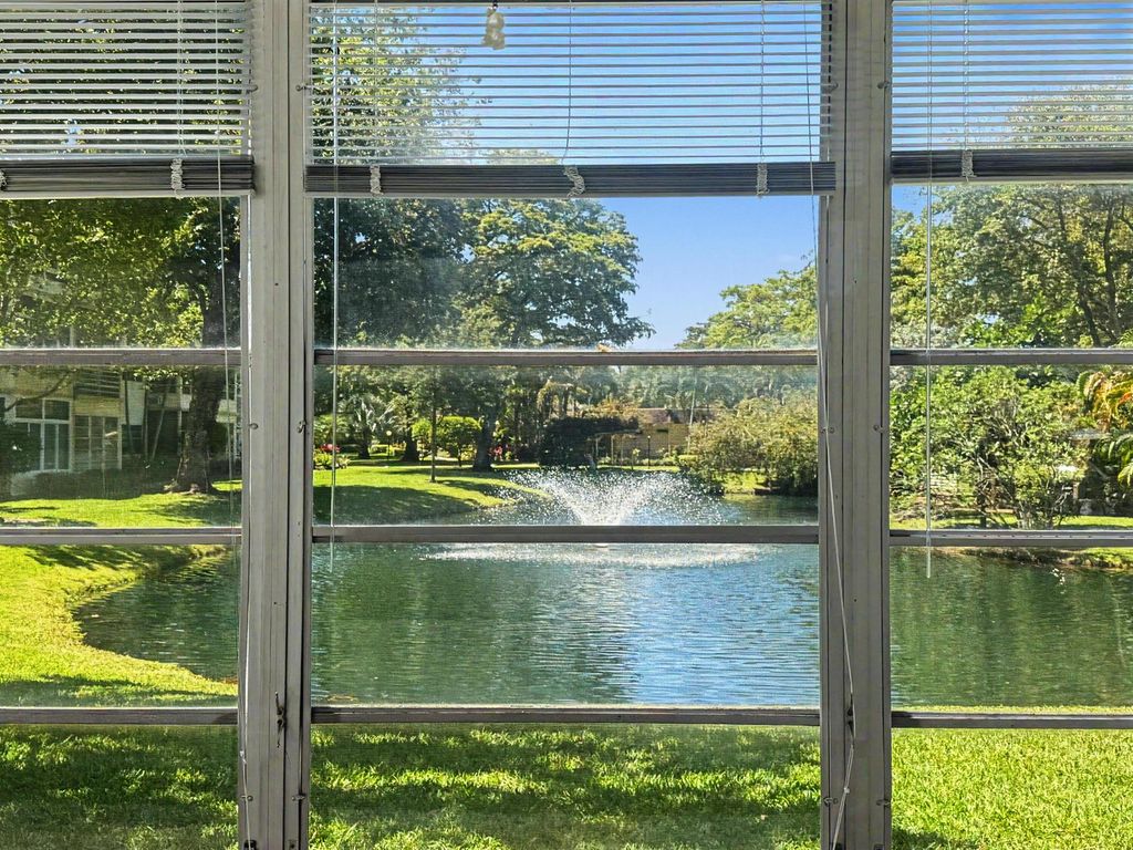 5171 W Oakland Park Boulevard 110, Lauderdale Lakes, FL 33313
