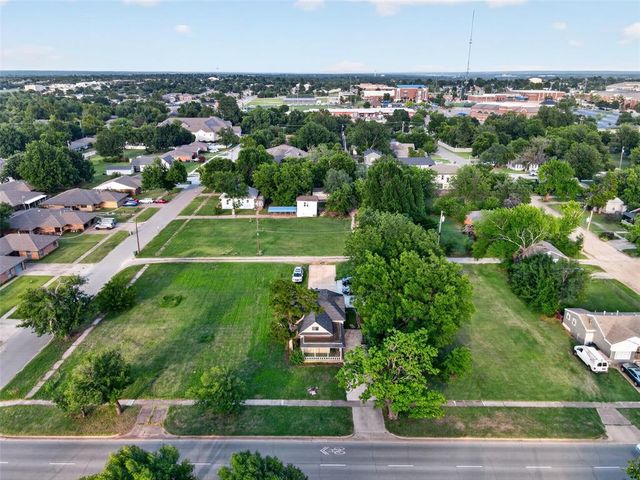 720 N Boulevard Street, Edmond, OK 73034