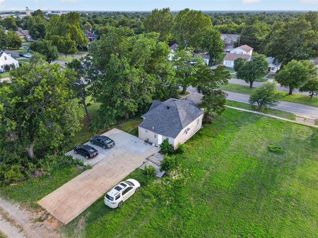 720 N Boulevard Street, Edmond, OK 73034